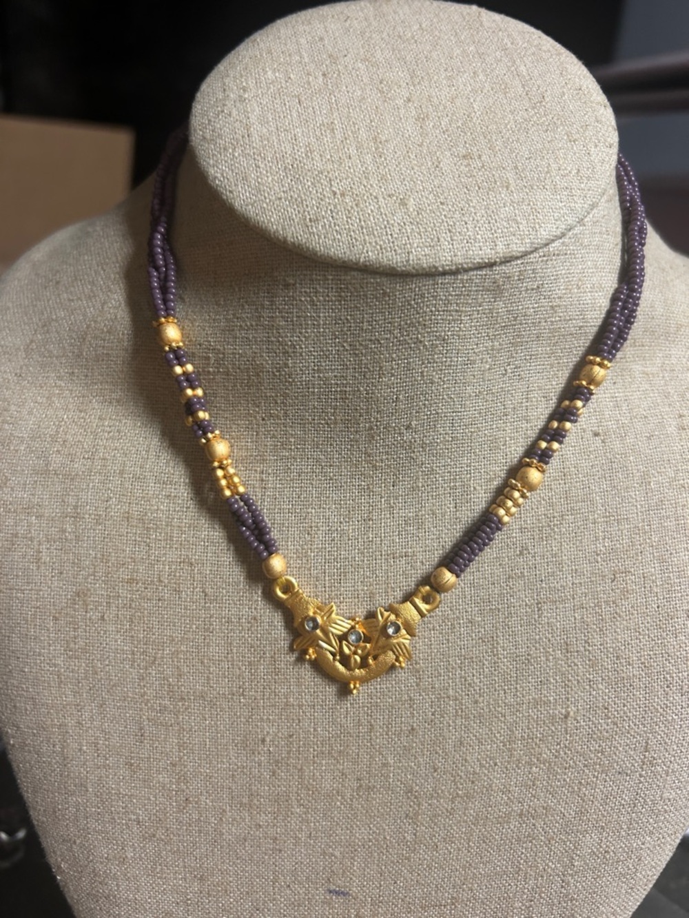 traditional Indian mangalsutra‎ necklace signifying marital status wedding